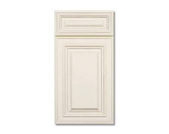 Casselberry Antique  Kitchen Cabinets  and Bathroom Vanities Door Sample