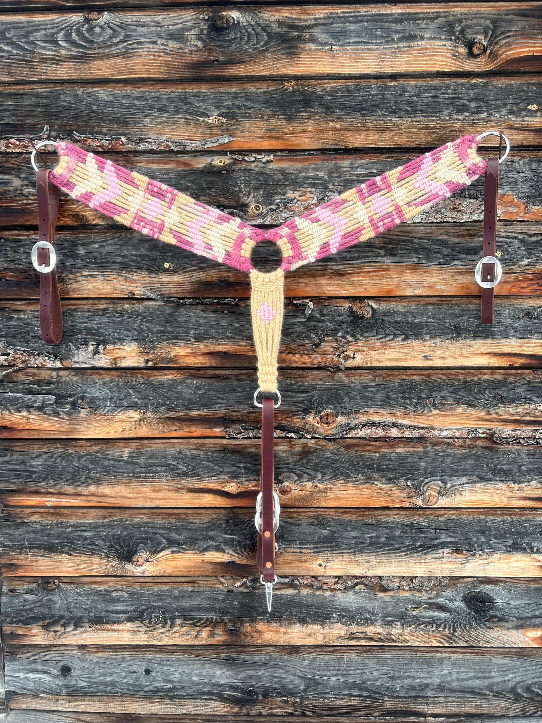 Collier Poitrine 100% Mohair – Fait Main, Neuf