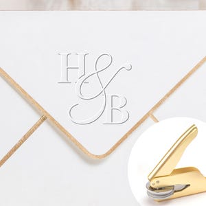 Gepersonaliseerde boekembosser – aangepaste monogram bruiloft embosser – naam initialen embosser - bibliotheek embosser stempel – boekenliefhebber cadeau