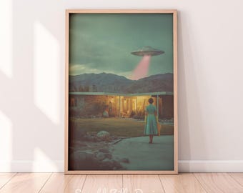 Midcentury UFO Wall Art Print | 1950s Alien Abduction Poster | Retro Sci-Fi Home Decor, 1950s Housewife Wall Art, Alien UFO Digital Download
