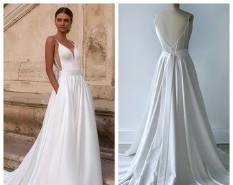 Vestido de novia Josephine de satén suave en marfil - Moderno satén elástico con cuello en V profundo, corte en A, tirantes finos, cola amplia con bolsillos, vestido de novia de sirena