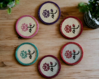 Handcrafted Crochet and Cross-Stitched Coasters, Authentic Beverage Coasters, Embroidery Coffee Mat, 6 Pieces, Coaster Set, Boho Decoration