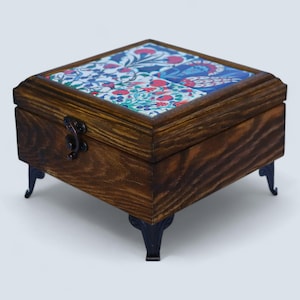 Mosaik-Holzschmuckschatulle, Erinnerungsbox Türkisch-Musterfliesenakzente, Osmanische Design-Fliesenkunstbox, eleganter Zigarrenbehälter