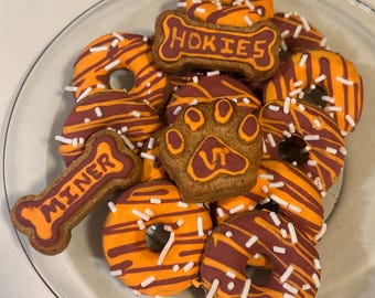 COLLEGE CUSTOMIZED COMBO Homemade Peanut Butter Dog Treats 12 donuts, 2 bones, + 1 paw!!
