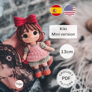 Patrón de Mini bruja Kiki en amigurumi con lazo rojo, versión mini pocket - SÓLO el patron en PDF / Guia de tejido / Español & English