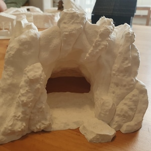 Cave Entrance, DnD Miniature Terrain, Dungeons and Dragons, D&D, Pathfinder, Scatter, Wargaming, Tabletop Games, 40k, Fantasy, RPG