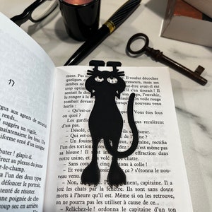 Curious Climber: 3D Printed Hanging Black Cat Bookmark
