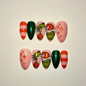 グリンチが釘を押す