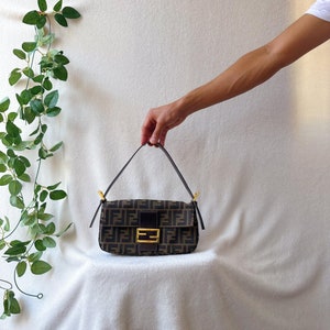 Fendi baguette bag vintage hot sale