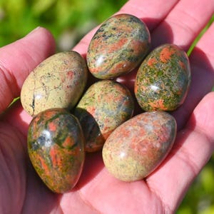 Natural Unakite Egg carved,Reiki Healing,Crystal Egg,Egg Sculpture,Crystal Ball,Quartz Crystal Pendant,Egg Decor,egg statue,home decor