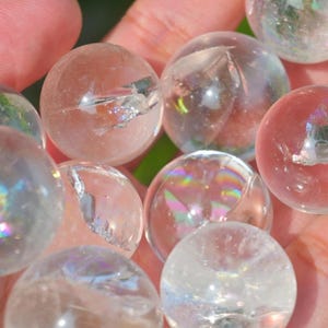 20MM+ Natural Rianbow Clear Quartz Ball,Reiki Healing,Quartz Crystal Ball,Crystal Ball,Divination Crystal Ball,Clear Quartz Ball Gift