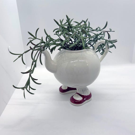 Vintage Carlton Ware Walking Ware Tea Pot Mary Janes 1970s NO LID