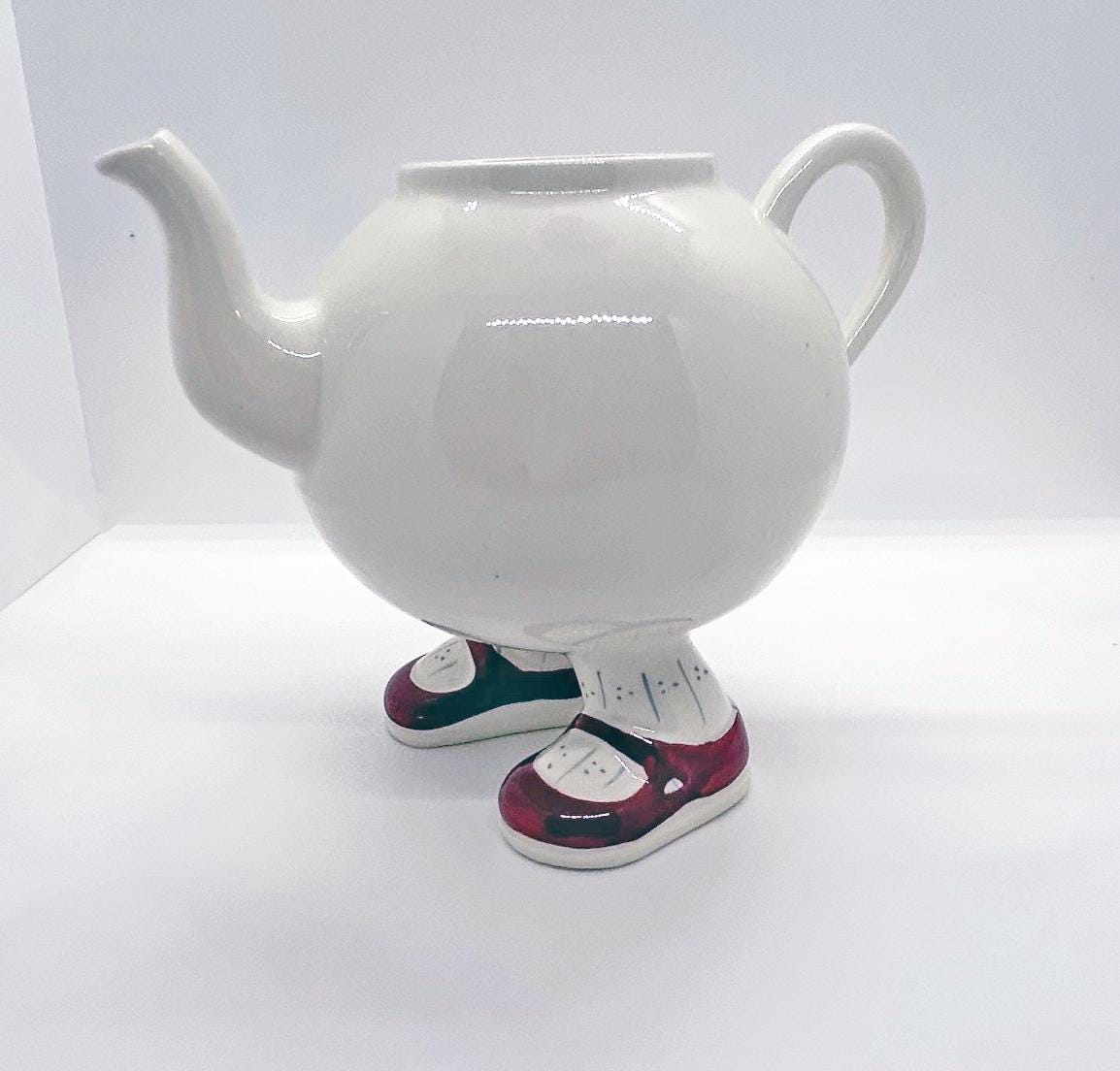 ＊Carlton ware walking Tea Pot＊ VTG RARE ENGLISH CARLTON WALKING WARE TEAPOT TEACUPS COTTAGE