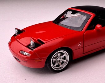 1/32 Scale Mazda MX-5 Miata Pop Up Headlight Removable Hardtop without Case