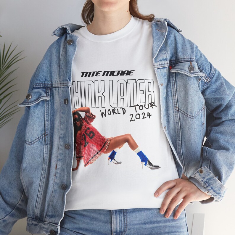 T-Shirt Tate McRae The Think Later World Tour – Unisex Cotone – Girocollo Maniche Corte – Maglietta Fan Regalo – Taglie XS-3XL