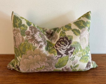 Chenille cushion