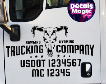 Calcomanías de Puerta USDOT con Calavera Occidental – Vinilos Personalizados para Camión Cumplen FMCSA (Par)