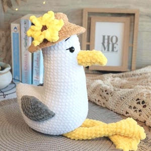 Seagull Plush Toy – Handmade Crochet Bird Stuffed Animal, Nautical Nursery Decor, Coastal Baby Shower Gift, Seaside Ocean Amigurumi
