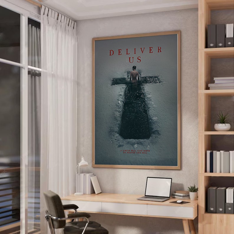 Holding Hands. Sign Of Power, Love And Unity. Persepolis, Iran. | Luiz P