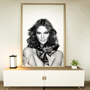 Karlie Kloss Poster, Home decoration, Festival gifts, Office decoration, Poster customization