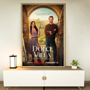 Póster de la película La Dolce Villa (2025), decoración del hogar, regalos de festivales, decoración de oficinas, personalización de pósteres