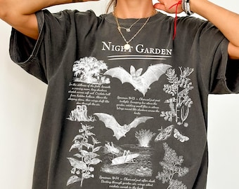 Bat Comfort Colors Shirt, Floral Goblincore Shirt, Bats Tshirt, Bat Lover Gift, Nu-Goth Retro Aesthetic Halloween Bats Shirt, Oversized tee