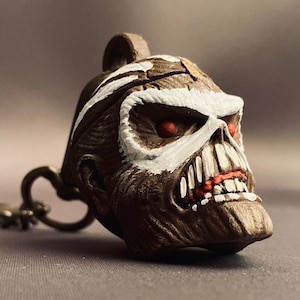 Iron Maiden Eddie Maskottchen Schlüsselanhänger - Heavy Metal Ikone - Metall Sammlerstück