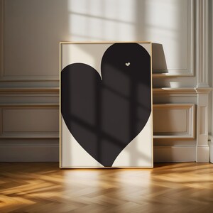Heart Print Trendy Wall Art Prints Retro Bar Cart Decor Preppy Poster Black Beige Digital Prints Trendy Printable Art Aesthetic Decor Gifts