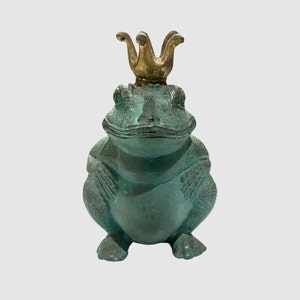 King Frog Bronze Statue, Bronze Frog, Animal Statue, Frog Statue, Animal Figurine, Gift for Him, Birthday Gifts, Unique, Handmade, Art image 1