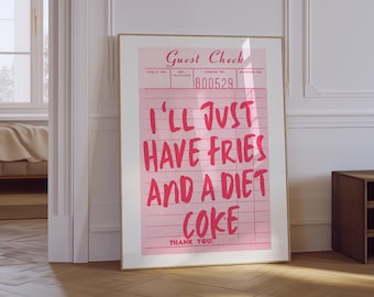 Print met friet en cola light | Poster gastencheque | Muurkunst eetkamer | Trendy muurkunst keukencitaten | Fysieke print roze keuken