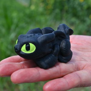 2.6&quot; Natural Obsidian Dragon Carved,Healing Crystal,Carved Dragon,Dragon Decor,Crystal Dragon,Crystal Ornament,Quartz Dragon,Halloween Gift