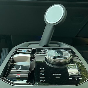 BMW iX MagSafe Wireless Charging Stand – 15W Fast Charger, Driver-Focused Mount – iPhone MagSafe Compatible