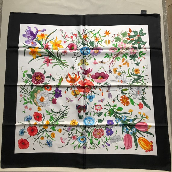 Vintage GUCCI Silk Scarf Gucci Vintage Silk Foulard Gucci Silk Carre Authentic GUCCI Scarf Accornero Flora Foulard Etsy