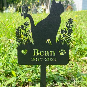 Decorazione da giardino in metallo personalizzata per animali domestici, cartello da giardino personalizzato con gatto e paletti, cartello con nome per animali domestici, regalo per la casa, regali di condoglianze, regali per papà