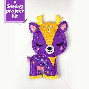 Reindeer Toy Felt Sewing Project Kit, Woodland Animals Craft Kit for Kids, DIY Felt Toys for Kids, Montessori Sewing, Creative Gift for Girl