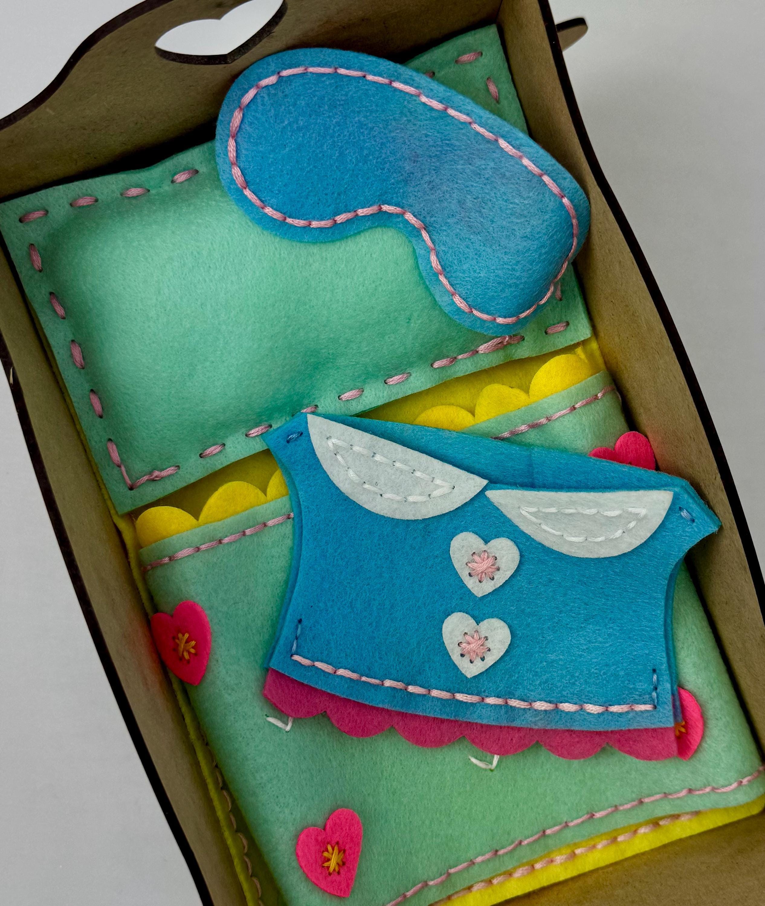 Patron De Couture Enfant PRBUEHI Kit De Bricolage En Feutre De 12 Pièces Pour Enfants De Plus De Kit DIY Animaux à Coudre 6 Ans Et Plus