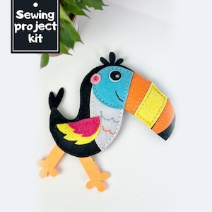 Toy Sewing Kit for Kids, DIY Toy, Felt Craft Kit, Sewing Kit for Beginners, Rainy Day Activity, Summer Crafts, Kids Craft, Montessori DIY
