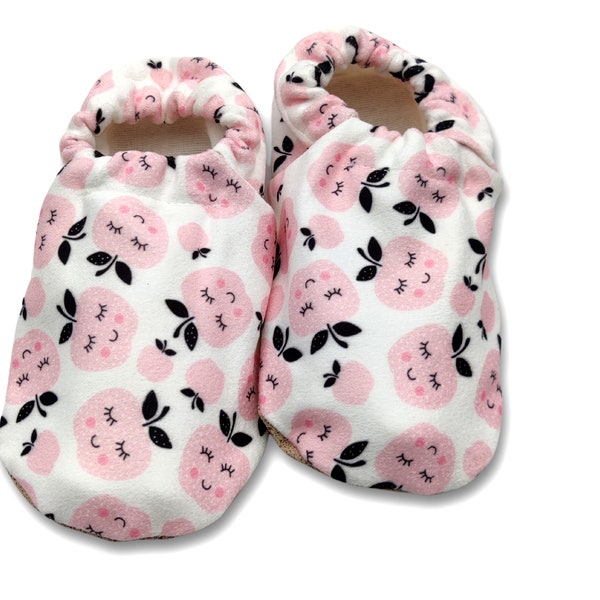 Apple Cotton Baby Shoe Moccasins, Perfect Baby Shower Gift, Soft and Cozy Infant Slippers, Newborn Crib Shoes, First Walking Shoes