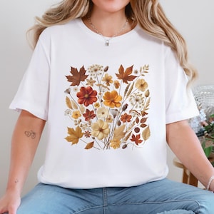 Comfort Colors® Vintage Pressed Flowers Shirt Botanical Floral Tshirt Boho Cottagecore Tee Wildflowers Floral T Shirt Gift for Gardener