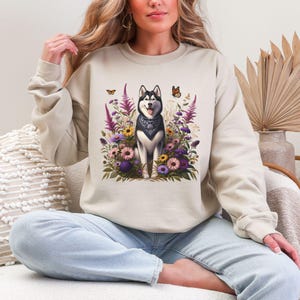 Husky Sweatshirt Siberian Husky Sweater Husky Gifts Husky Clothes Wildflower Husky Crewneck Cottagecore Siberian Husky Shirt Husky Mama Gift