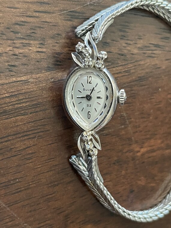 Vintage 14K White Gold Women's Watch - image 7