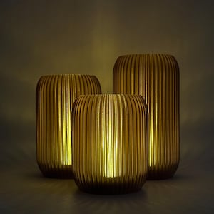 Bougie LED ambrée nervurée | Lampe de table sans fil design minimaliste, plusieurs tailles, impression 3D
