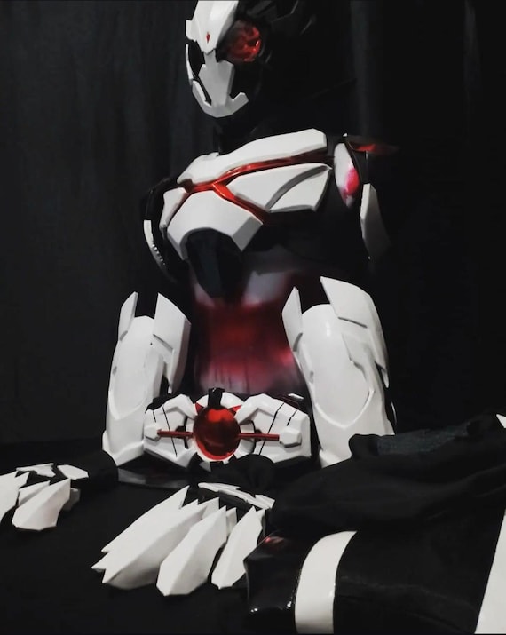 仮面ライダー アーク01 コスプレ用スーツ 一体式 眼発光仕様 仮面ライダー アーク01 コスプレ用スーツ 一体式 眼発光仕様
