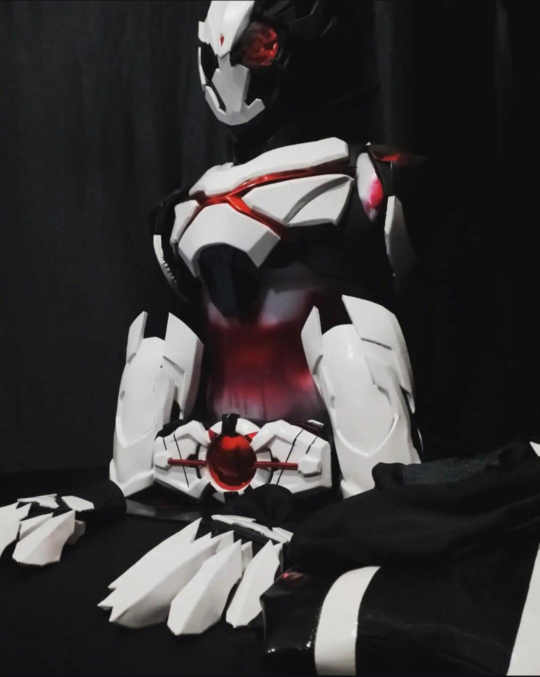 仮面ライダーアークゼロワンヘルメット特撮コスプレ 1/1サイズ 塗装済 71cjoTca0nL._UY350_.jpg