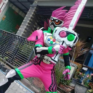 Kamen Rider Ex-Aid Lvl 2 Wearable Tokusatsu Suit Cosplay Costume Commision Order