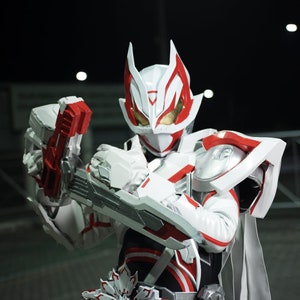 仮面ライダーG4　 コスプレ用コスチューム 完成品 ホココス」仮面ライダーG4のコスプレ - サカエ経済新聞