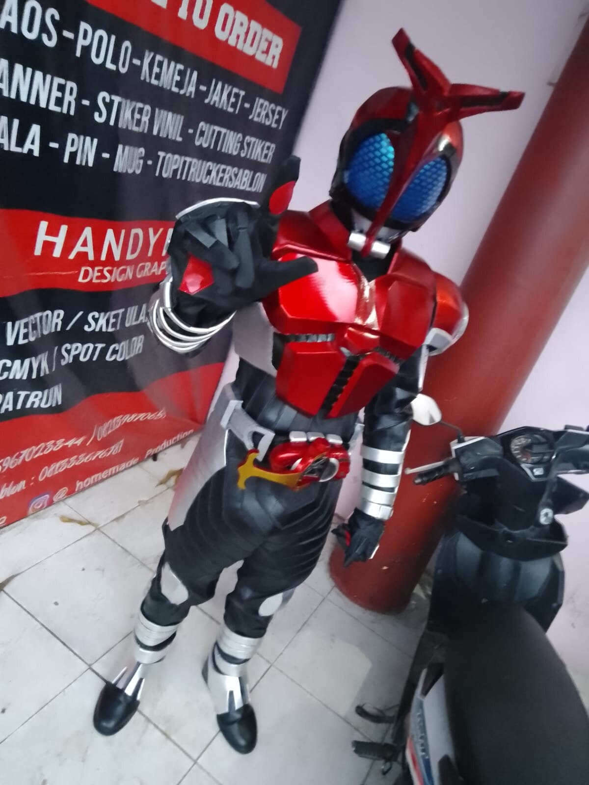仮面ライダーカブト特撮スーツ着用可能コスプレ衣装委託注文 - Etsy 日本