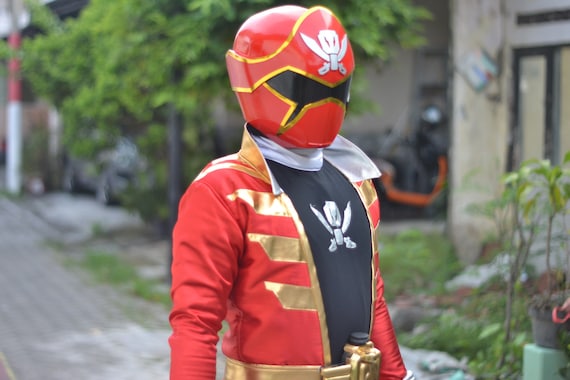 ゴーカイジャー　コスプレ Amazon.co.jp: [YBS] 海賊戦隊ゴーカイジャー コスプレ衣装+