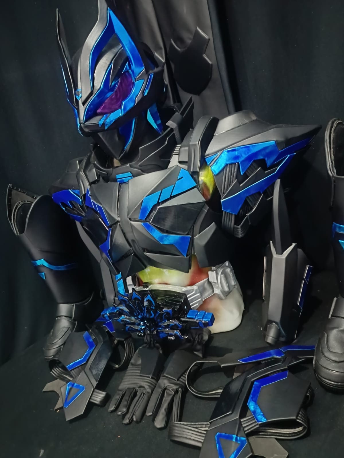 即納　仮面ライダー極狐（Geats） コスプレ用コスチューム　塗装完成品 仮面ライダーシリーズのコスプレに使えるGEATSコスチューム