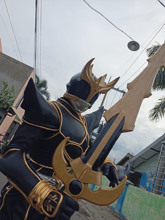 仮面ライダーアルティメットクウガ 着用可能なコスプレ衣装 特撮